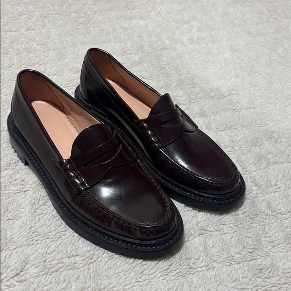 J Crew Women's Loafers - Picture 4 of 7